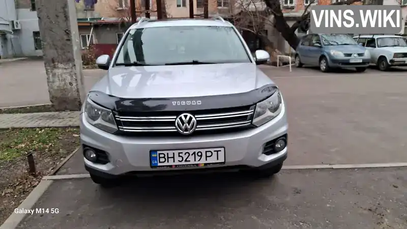 Внедорожник / Кроссовер Volkswagen Tiguan 2012 1.98 л. Автомат обл. Одесская, Одесса - Фото 1/21