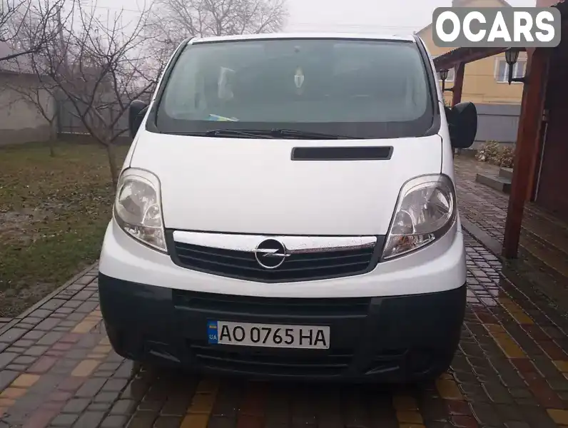 Мінівен Opel Vivaro 2008 2 л. Ручна / Механіка обл. Закарпатська, Ужгород - Фото 1/14