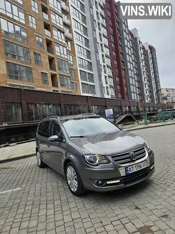 Мінівен Volkswagen Touran 2009 1.4 л. Ручна / Механіка обл. Івано-Франківська, Івано-Франківськ - Фото 1/20