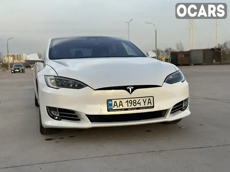 5YJSA1E22JF260179 Tesla Model S 2018 Ліфтбек  Фото 9