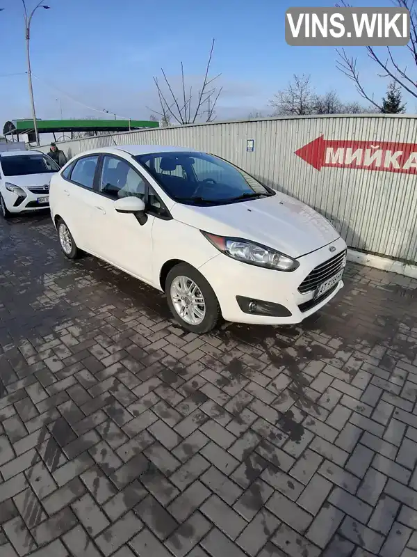 Седан Ford Fiesta 2016 1.6 л. Ручна / Механіка обл. Івано-Франківська, Івано-Франківськ - Фото 1/5