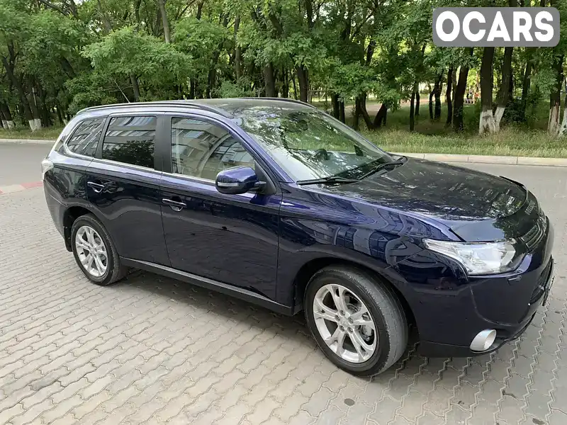 Позашляховик / Кросовер Mitsubishi Outlander 2012 2.27 л. Автомат обл. Одеська, Одеса - Фото 1/21