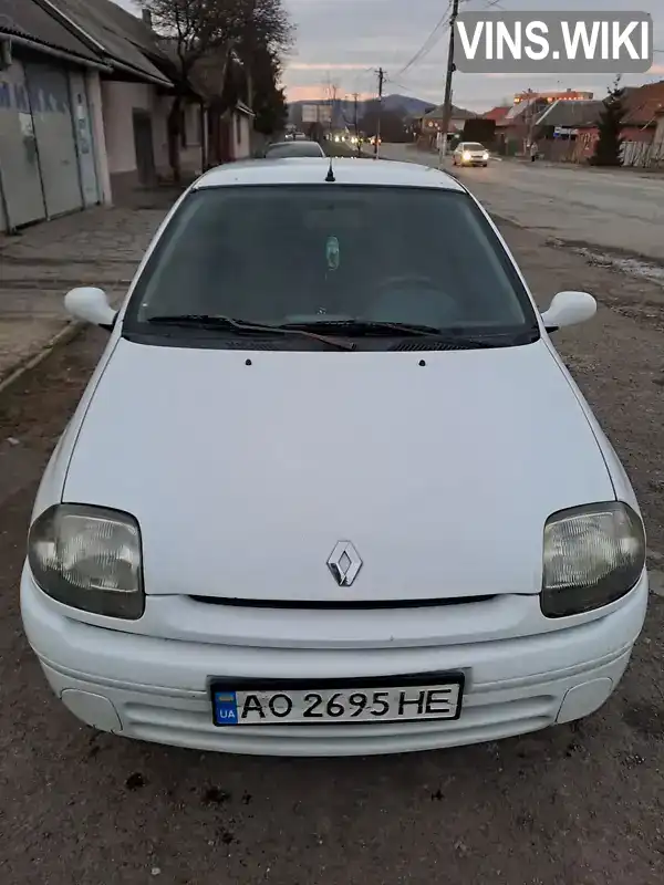 Хетчбек Renault Clio 2000 1.2 л. Ручна / Механіка обл. Закарпатська, Мукачево - Фото 1/5