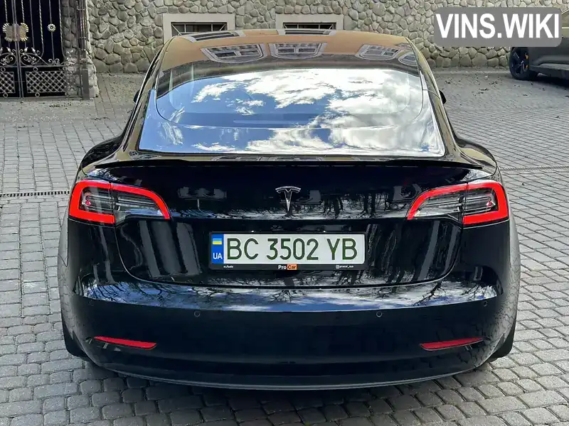 5YJ3E1EA5JF040048 Tesla Model 3 2018 Седан  Фото 4