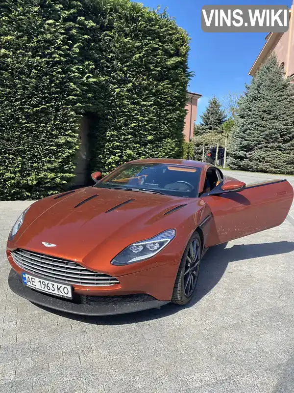 Купе Aston Martin Db11 2017 5.2 л. обл. Днепропетровская, Днепр (Днепропетровск) - Фото 1/7