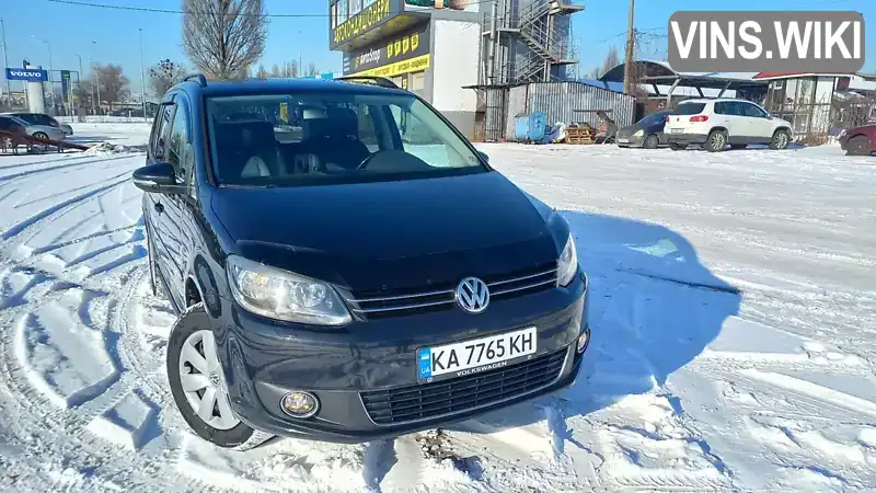 Мікровен Volkswagen Touran 2011 1.97 л. Автомат обл. Київська, Київ - Фото 1/21