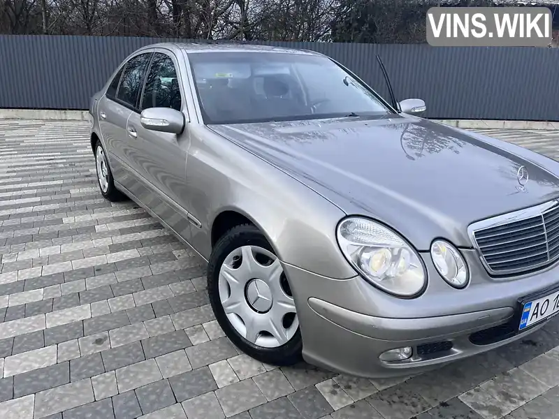 Седан Mercedes-Benz E-Class 2004 1.8 л. Ручна / Механіка обл. Закарпатська, Ужгород - Фото 1/9