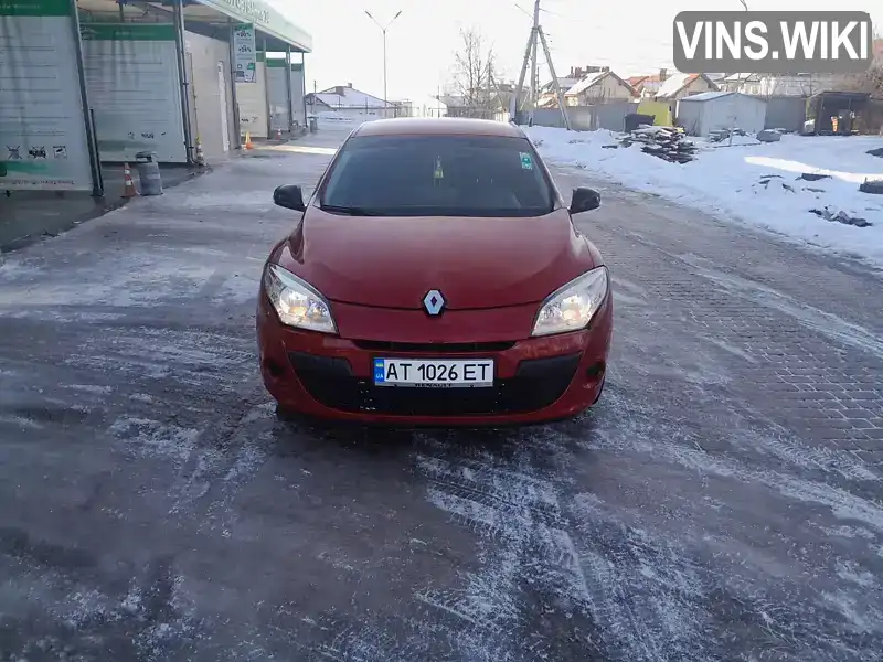 Хетчбек Renault Megane 2012 1.6 л. Ручна / Механіка обл. Івано-Франківська, Івано-Франківськ - Фото 1/5