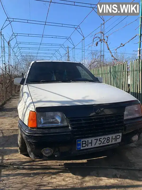 Хетчбек Opel Kadett 1988 1.6 л. Ручна / Механіка обл. Одеська, Біляївка - Фото 1/9