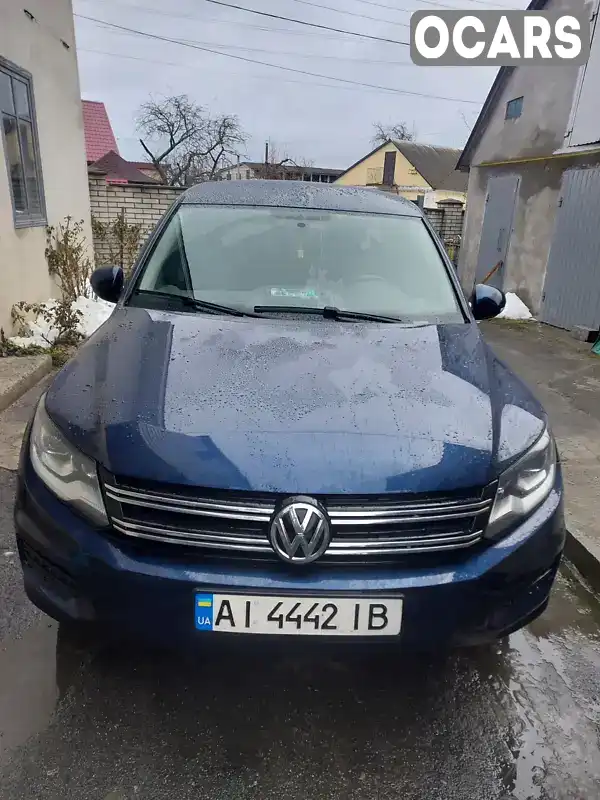 Внедорожник / Кроссовер Volkswagen Tiguan 2013 1.98 л. Автомат обл. Киевская, Буча - Фото 1/19