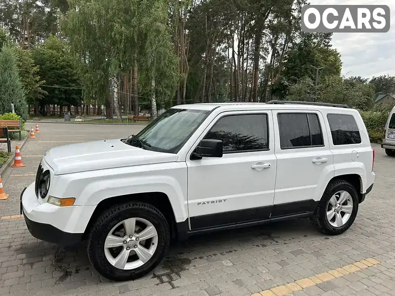 Внедорожник / Кроссовер Jeep Patriot 2015 2.4 л. Автомат обл. Киевская, Ирпень - Фото 1/16