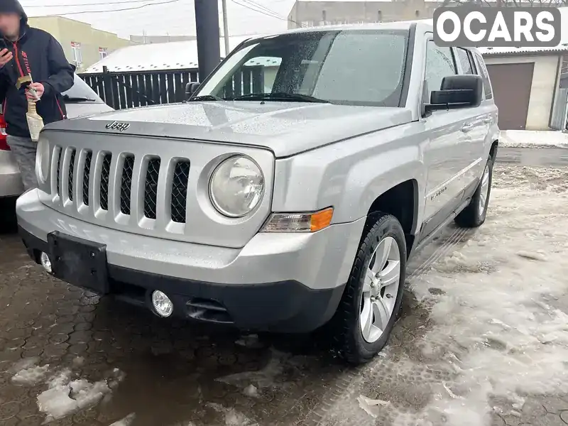 Позашляховик / Кросовер Jeep Patriot 2010 2.36 л. Ручна / Механіка обл. Закарпатська, Ужгород - Фото 1/21