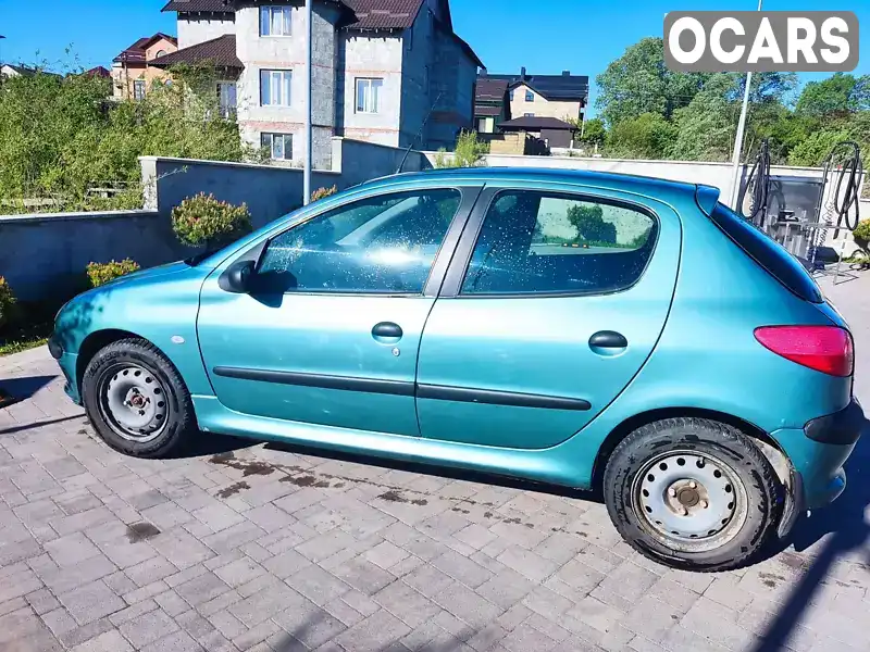 Хетчбек Peugeot 206 2001 1.4 л. Ручна / Механіка обл. Львівська, Львів - Фото 1/21