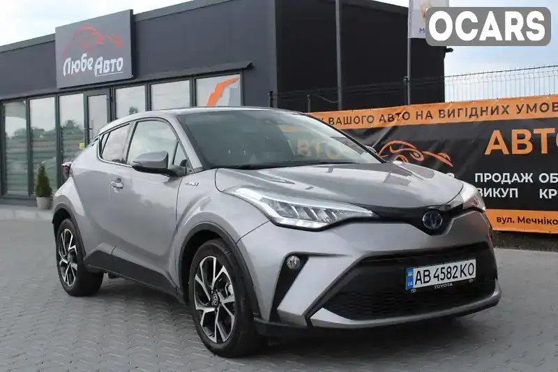 Внедорожник / Кроссовер Toyota C-HR 2019 1.8 л. Автомат обл. Винницкая, Винница - Фото 1/21