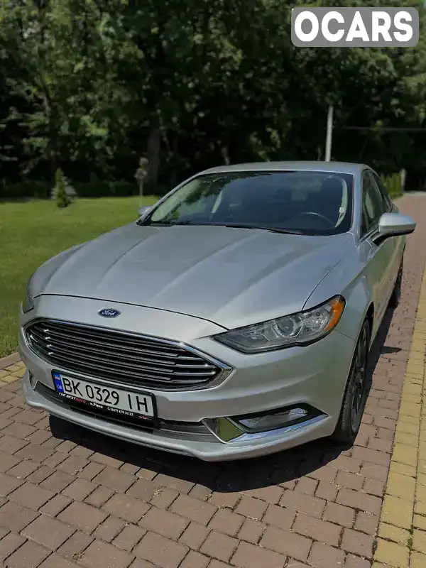 Седан Ford Fusion 2017 2 л. Автомат обл. Ровенская, Ровно - Фото 1/21