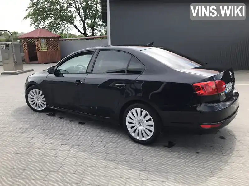 Седан Volkswagen Jetta 2011 1.2 л. Ручна / Механіка обл. Івано-Франківська, Івано-Франківськ - Фото 1/18