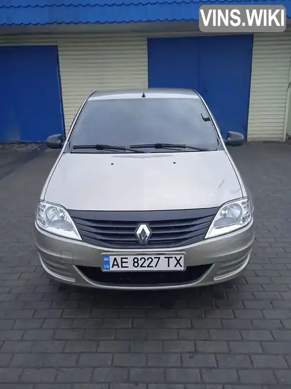 Седан Renault Logan 2010 1.4 л. Ручна / Механіка обл. Дніпропетровська, Дніпро (Дніпропетровськ) - Фото 1/11