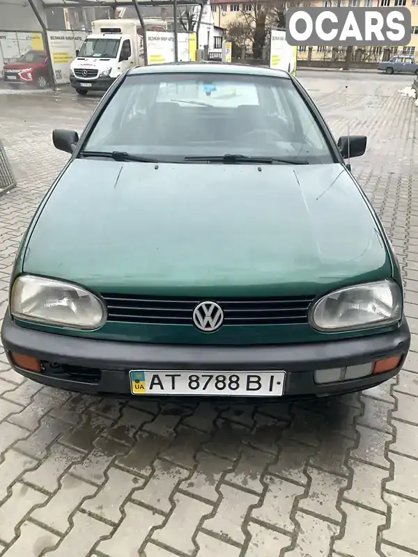 Хетчбек Volkswagen Golf 1995 1.4 л. Ручна / Механіка обл. Чернівецька, Вижниця - Фото 1/14