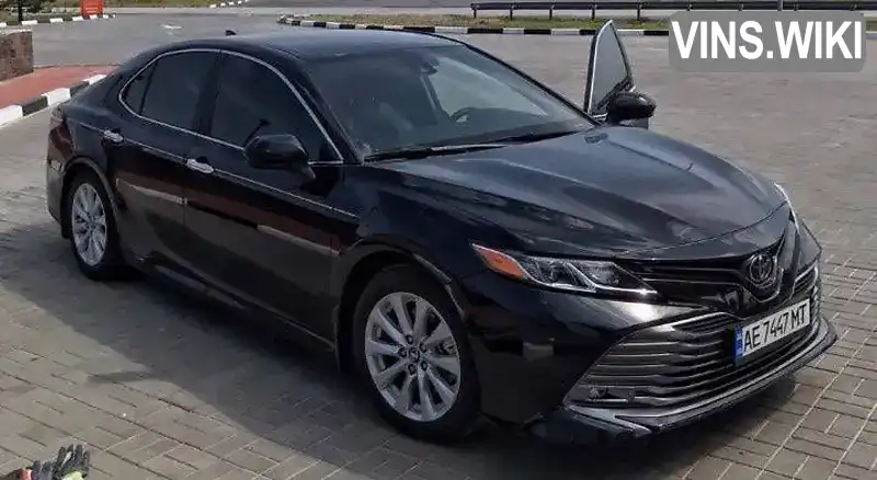 Седан Toyota Camry 2019 2.49 л. Автомат обл. Закарпатська, Ужгород - Фото 1/21