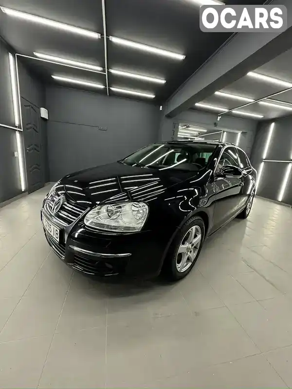 Седан Volkswagen Jetta 2006 1.6 л. Ручная / Механика обл. Ивано-Франковская, Коломыя - Фото 1/21