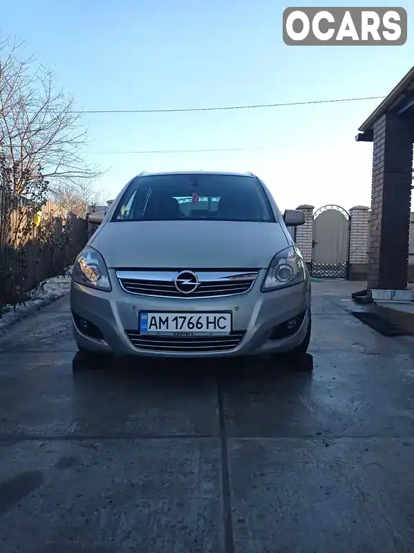 Минивэн Opel Zafira 2011 1.7 л. Ручная / Механика обл. Житомирская, Звягель - Фото 1/21