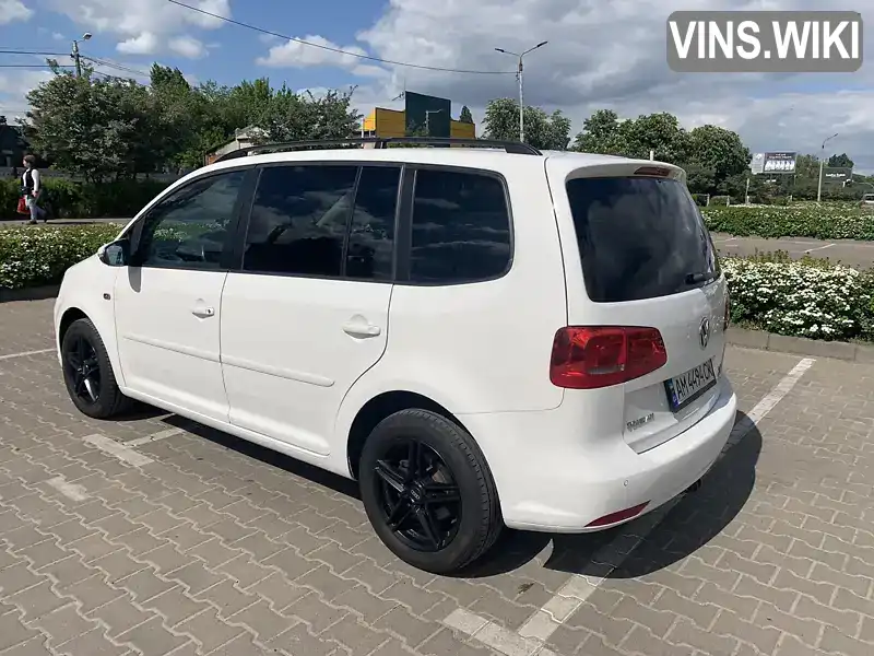 WVGZZZ1TZDW103209 Volkswagen Touran 2013 Микровэн 1.6 л. Фото 7