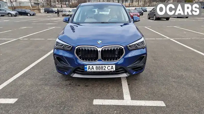 Позашляховик / Кросовер BMW X1 2022 1.5 л. Автомат обл. Київська, Київ - Фото 1/21