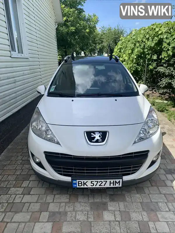 Хэтчбек Peugeot 207 2010 1.6 л. Ручная / Механика обл. Ровенская, Ровно - Фото 1/9