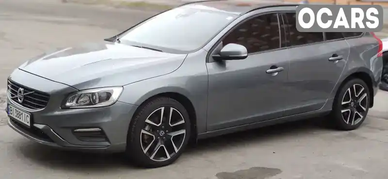 Универсал Volvo V60 2017 2 л. Автомат обл. Полтавская, Полтава - Фото 1/11