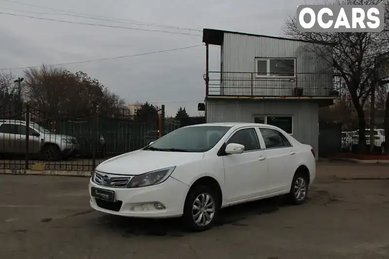 Хетчбек BYD E5 2016 null_content л. Автомат обл. Одеська, Одеса - Фото 1/21