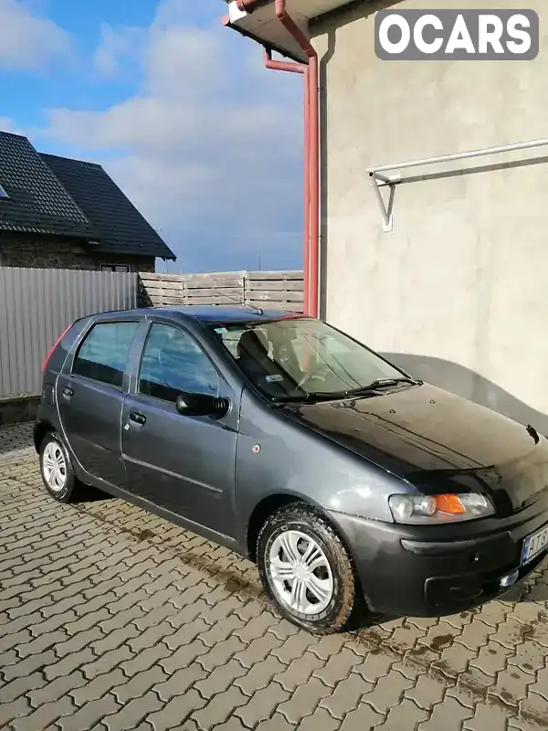 Хэтчбек Fiat Punto 2002 1.24 л. Ручная / Механика обл. Ивано-Франковская, Коломыя - Фото 1/7