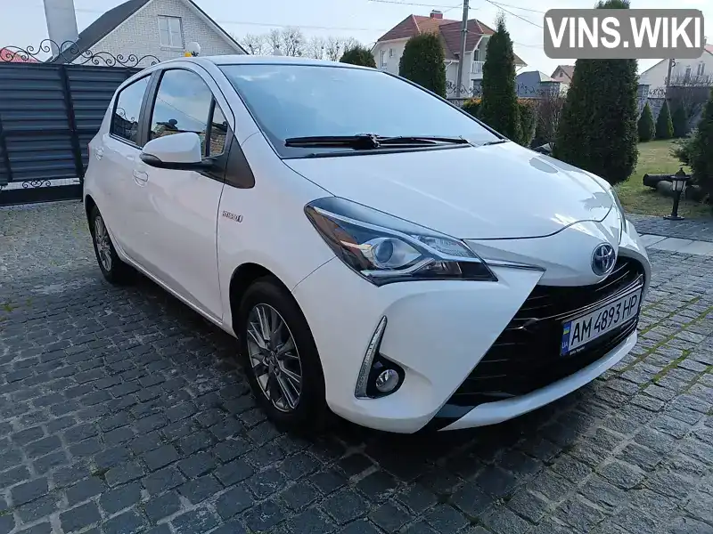 Хетчбек Toyota Yaris 2018 1.5 л. Автомат обл. Київська, Київ - Фото 1/21