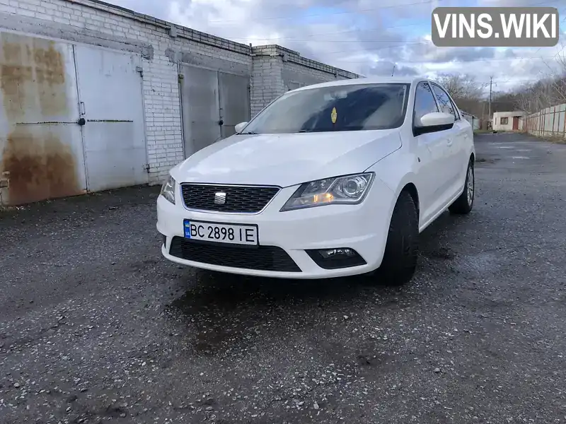 Лифтбек SEAT Toledo 2013 1.6 л. Ручная / Механика обл. Львовская, Львов - Фото 1/21