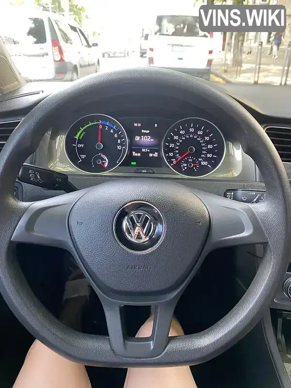 WVWKP7AU6GW915733 Volkswagen e-Golf 2016 Хетчбек  Фото 3