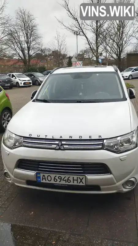 Позашляховик / Кросовер Mitsubishi Outlander 2013 2 л. Варіатор обл. Закарпатська, Тячів - Фото 1/11