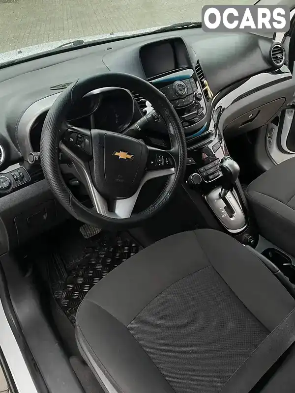 Мінівен Chevrolet Orlando 2012 2 л. Автомат обл. Закарпатська, Ужгород - Фото 1/21