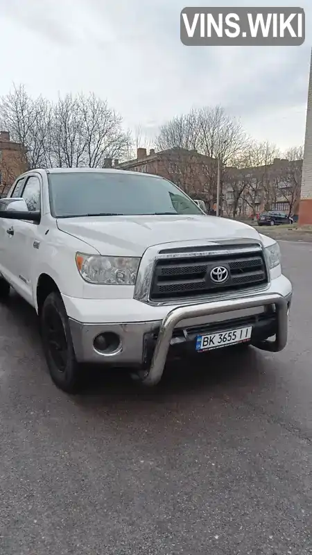 Пікап Toyota Tundra 2012 5.66 л. Автомат обл. Рівненська, Рівне - Фото 1/16