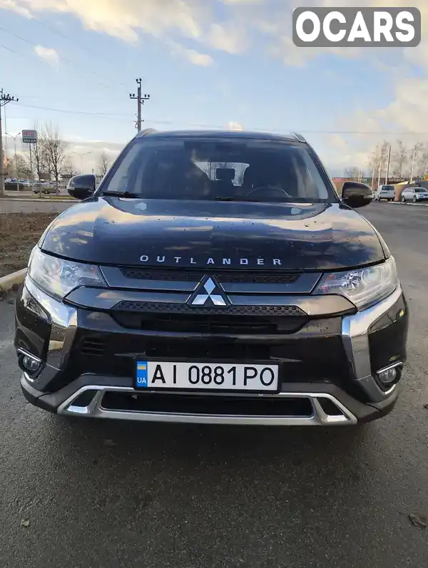 Позашляховик / Кросовер Mitsubishi Outlander 2018 2 л. Автомат обл. Київська, Буча - Фото 1/21