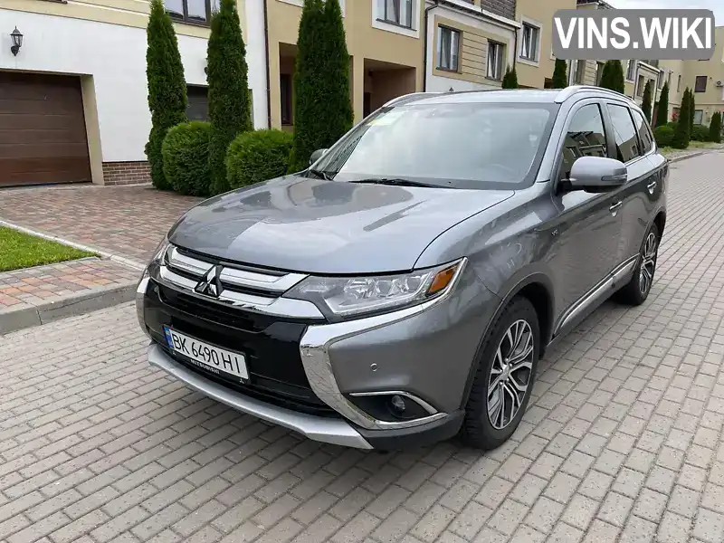 Внедорожник / Кроссовер Mitsubishi Outlander 2015 3 л. Автомат обл. Ровенская, Ровно - Фото 1/21