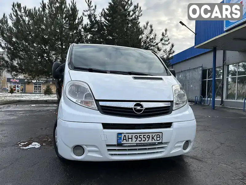 Минивэн Opel Vivaro 2012 2 л. Ручная / Механика обл. Донецкая, Краматорск - Фото 1/21