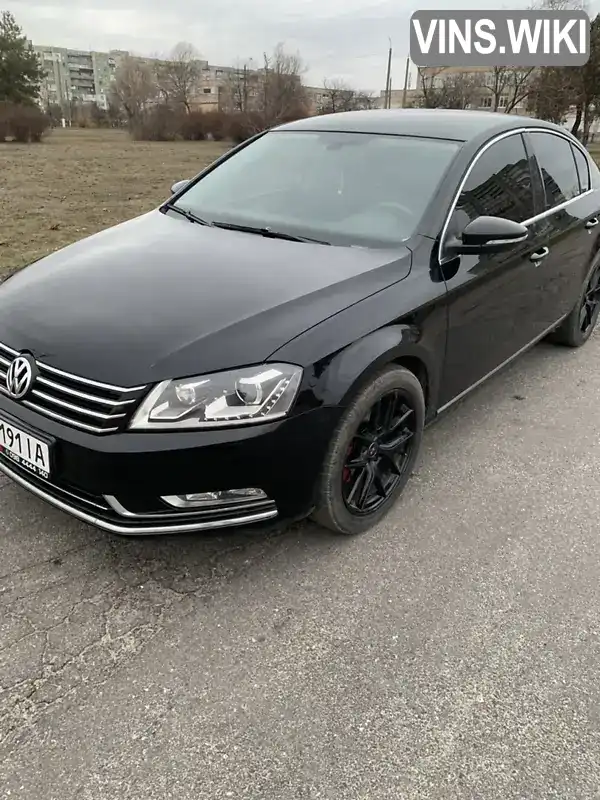 Седан Volkswagen Passat 2012 2 л. Автомат обл. Полтавская, Горишние Плавни (Комсомольск) - Фото 1/21