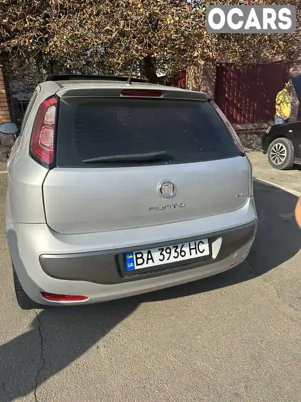 ZFA19900000715148 Fiat Punto 2010 Хэтчбек 1.25 л. Фото 2