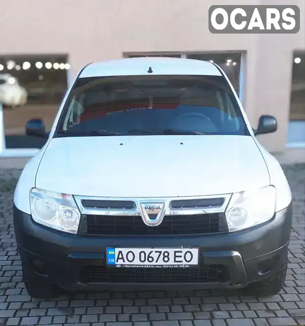 Позашляховик / Кросовер Dacia Duster 2011 1.6 л. Ручна / Механіка обл. Закарпатська, Ужгород - Фото 1/16