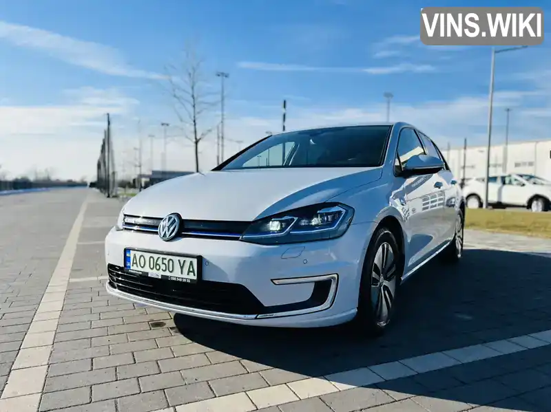 Хэтчбек Volkswagen e-Golf 2017 null_content л. Вариатор обл. Закарпатская, Мукачево - Фото 1/21