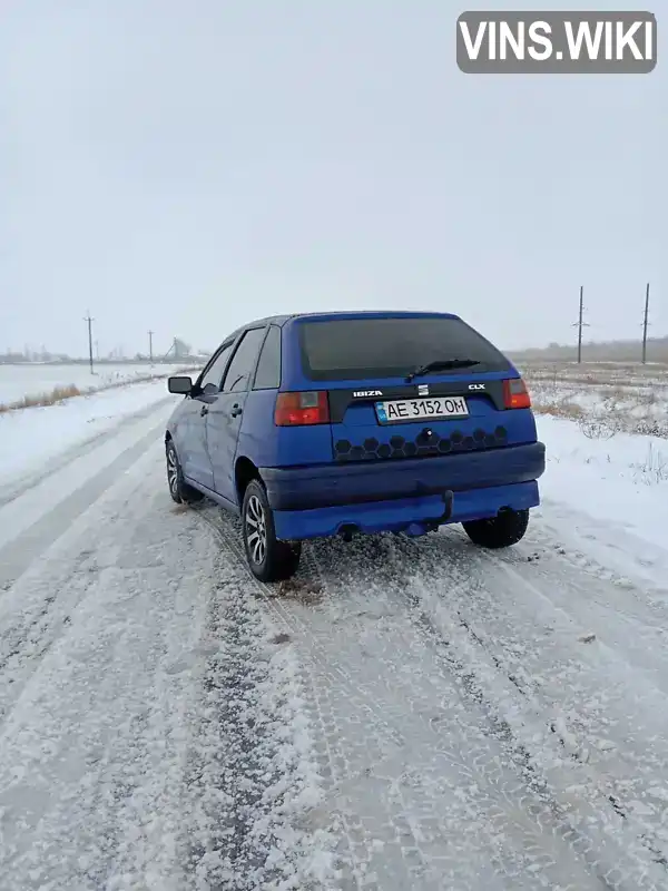 Хетчбек SEAT Ibiza 1994 1.3 л. Ручна / Механіка обл. Дніпропетровська, Павлоград - Фото 1/17