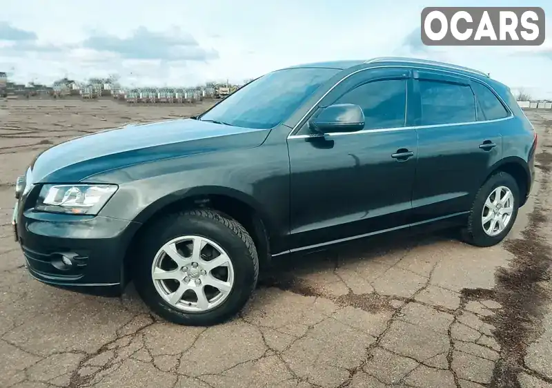 Позашляховик / Кросовер Audi Q5 2010 1.98 л. Ручна / Механіка обл. Черкаська, Кам'янка - Фото 1/15