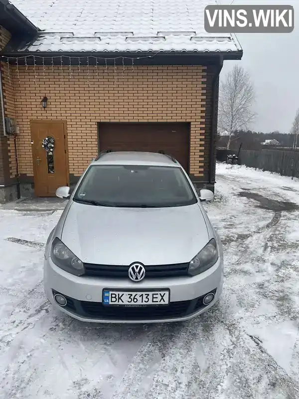 Универсал Volkswagen Golf 2010 1.6 л. Ручная / Механика обл. Ровенская, Сарны - Фото 1/5