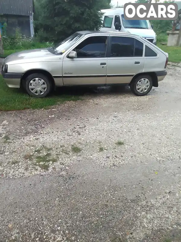 Хетчбек Opel Kadett 1988 1.3 л. Ручна / Механіка обл. Тернопільська, Монастириська - Фото 1/3