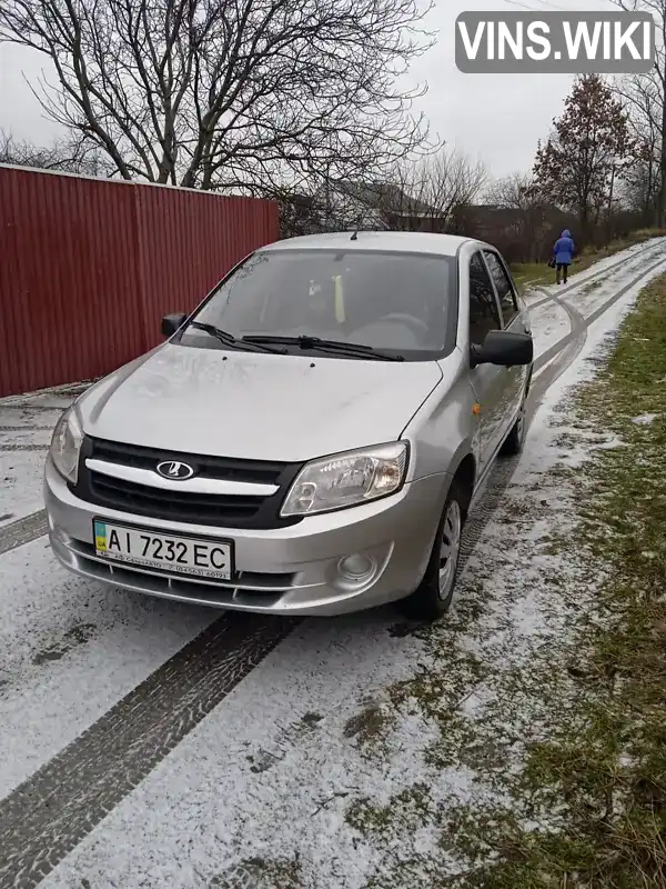 Седан ВАЗ / Lada 2190 Granta 2013 1.6 л. Ручна / Механіка обл. Київська, Біла Церква - Фото 1/6