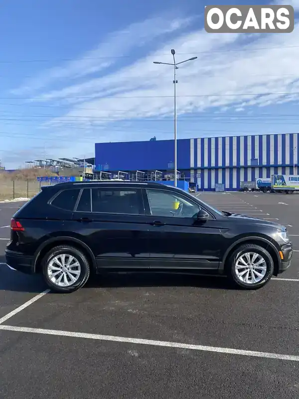 Позашляховик / Кросовер Volkswagen Tiguan 2017 2 л. Автомат обл. Тернопільська, Кременець - Фото 1/18